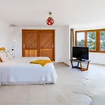 Villa Redonda